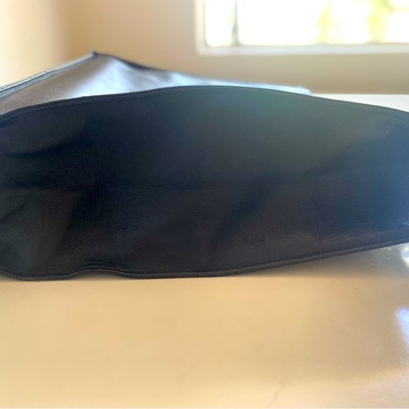 Chanel Vintage Lambskin XL Tote **PRICED TO SELL** - Picture 4 of 13